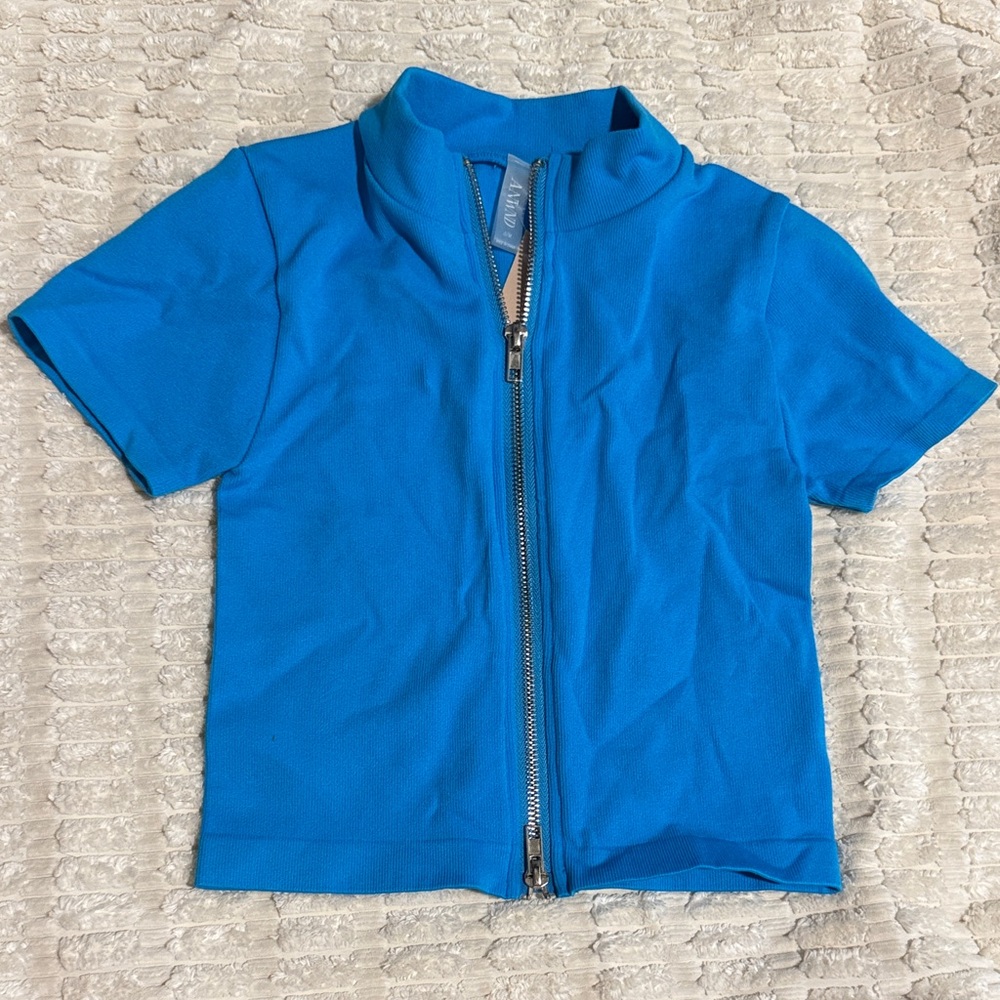 Blue Zip-Up Short Sleeve Top